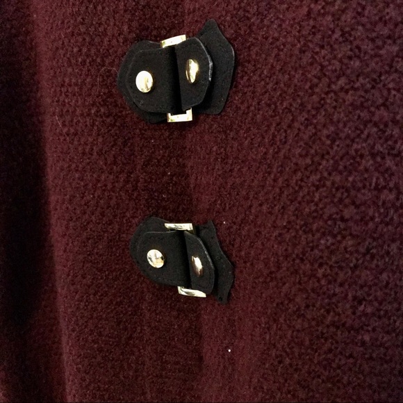 Burgundy Classy Cardigan - Picture 3 of 7